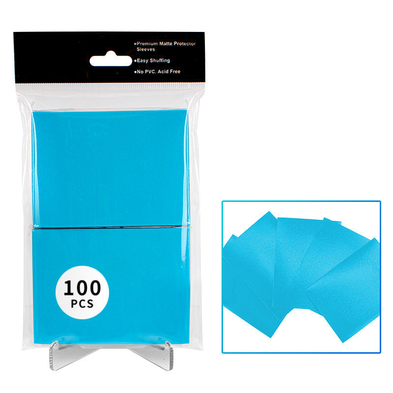 Pack of blue card sleeves with a clear window showing the product inside, on a white background.